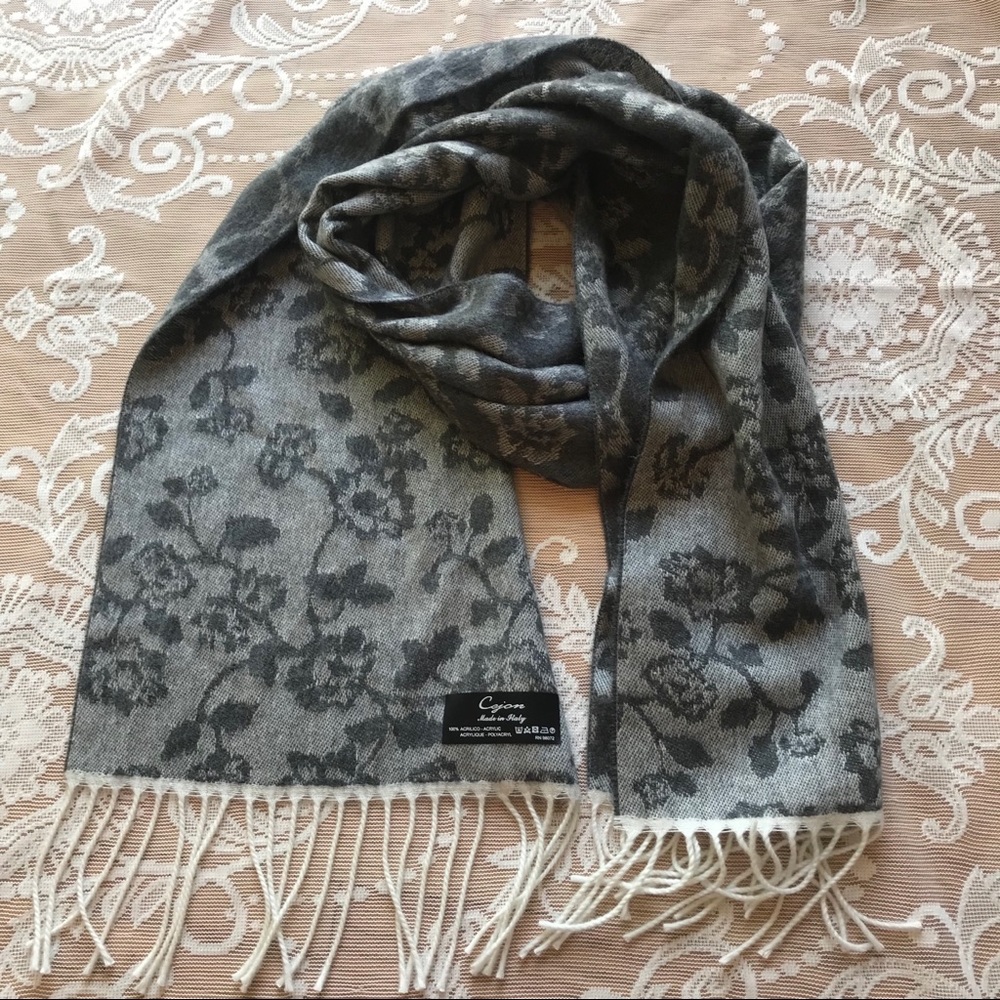 💲🔴Cajon made in Italy scarf 🧣